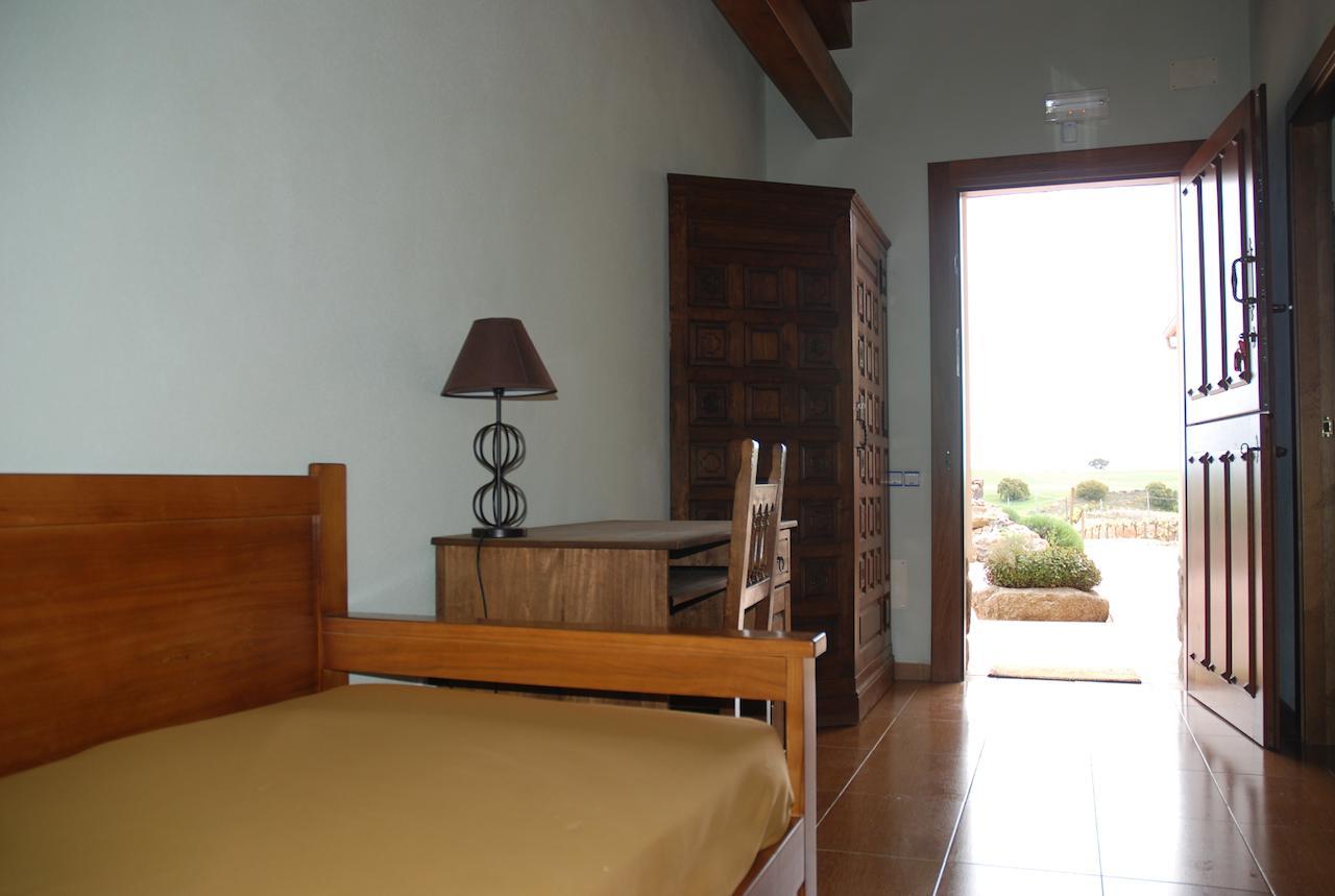 Casa Rural Teso de la Encina Villamor de los Escuderos Habitación foto